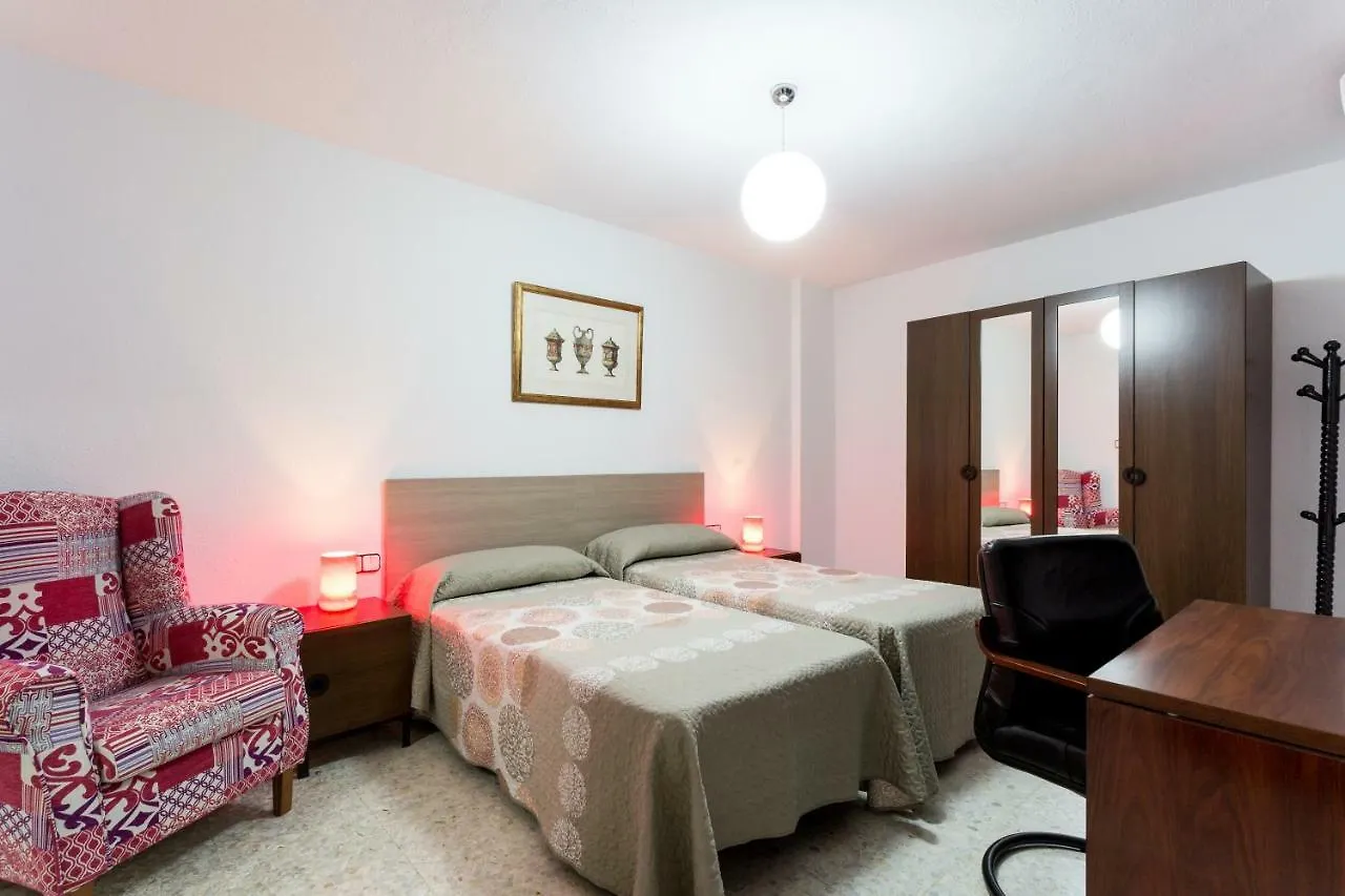 Holi-Rent Albareda Apartment Seville Spain