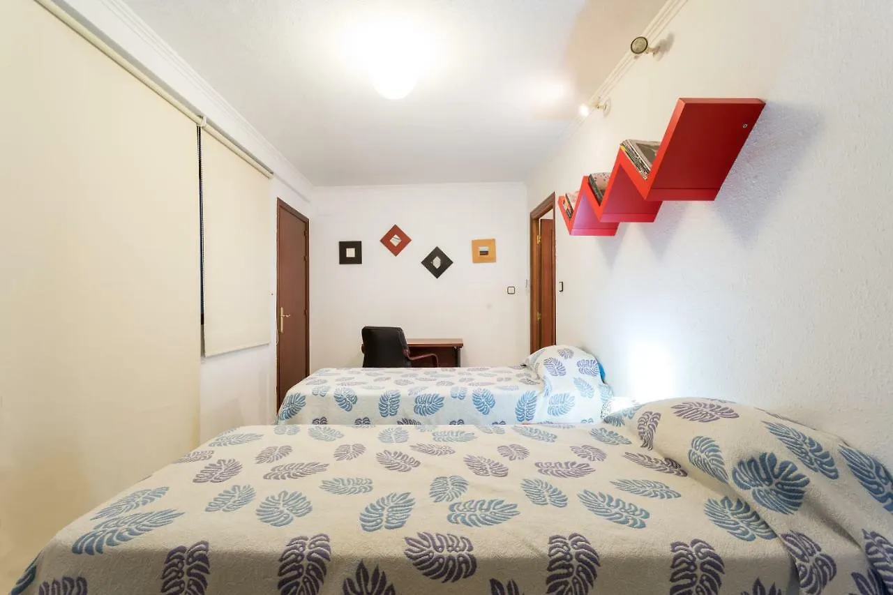 Holi-Rent Albareda Apartman Sevilla 0*,  Spanyolország