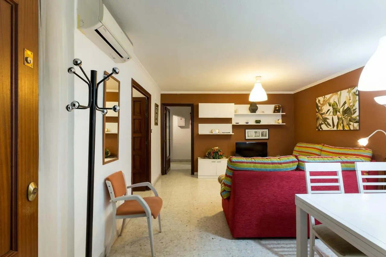 Apartamento Holi-Rent Albareda Sevilla