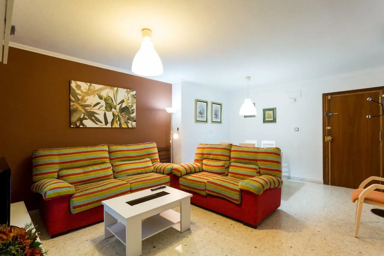Apartamento Holi-Rent Albareda Sevilla 0*,