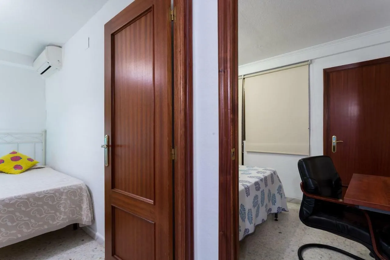 Apartamento Holi-Rent Albareda Sevilla España